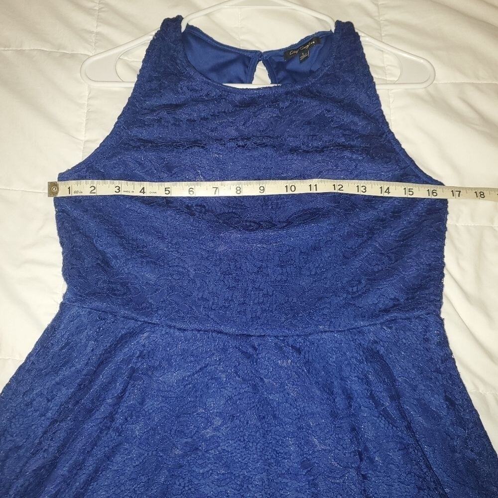 City triangles dress - Picture 6 of 8